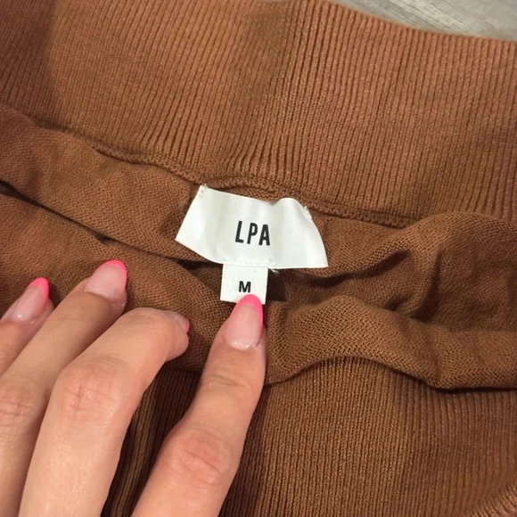 LPA coffee Bennett skirt - Picture 3 of 3